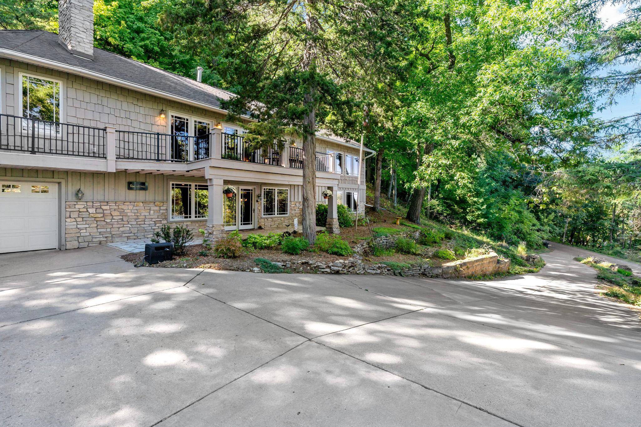 4350 River RD S, Afton, MN 55001