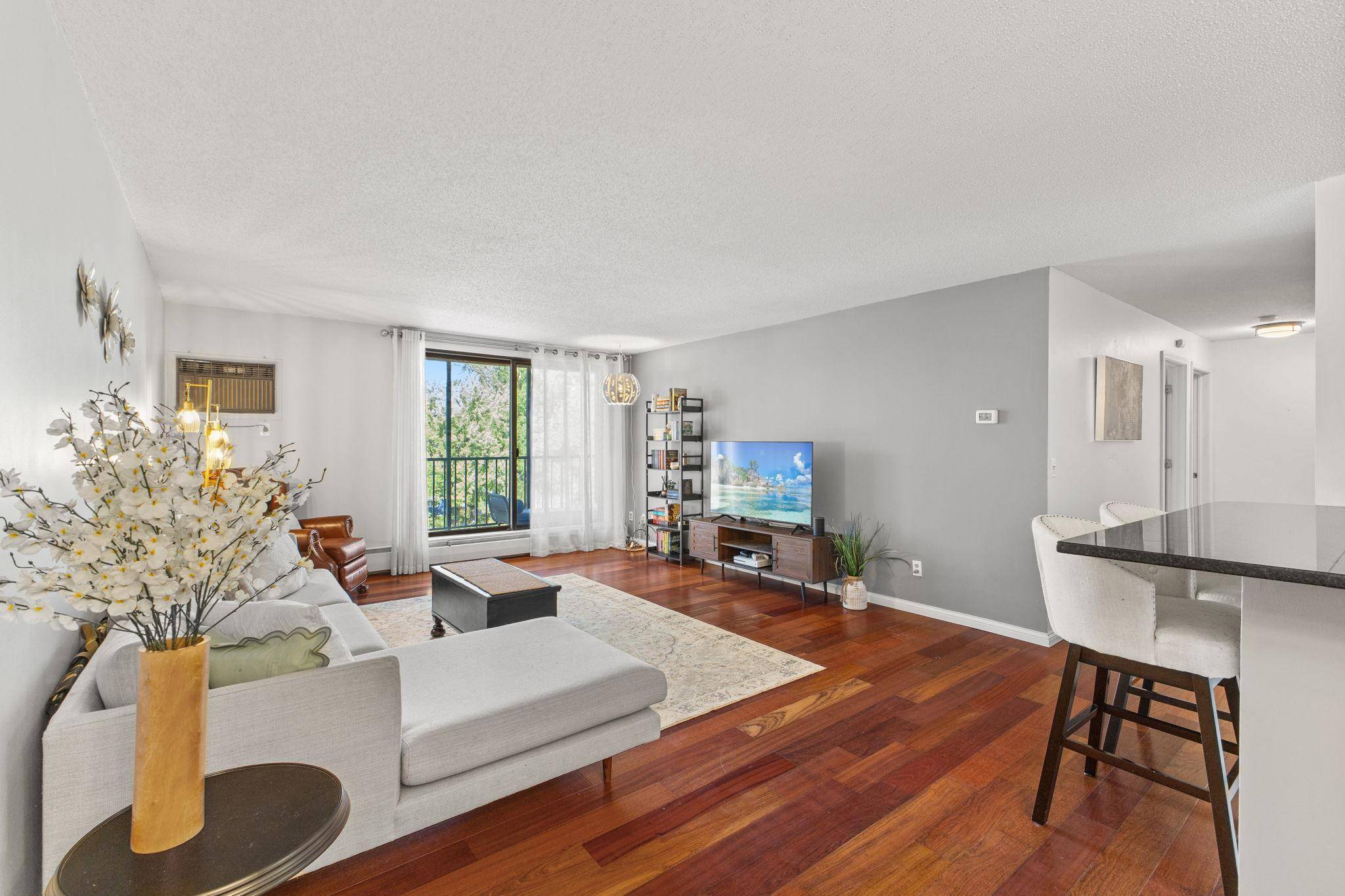4625 Minnetonka BLVD #308, Saint Louis Park, MN 55416