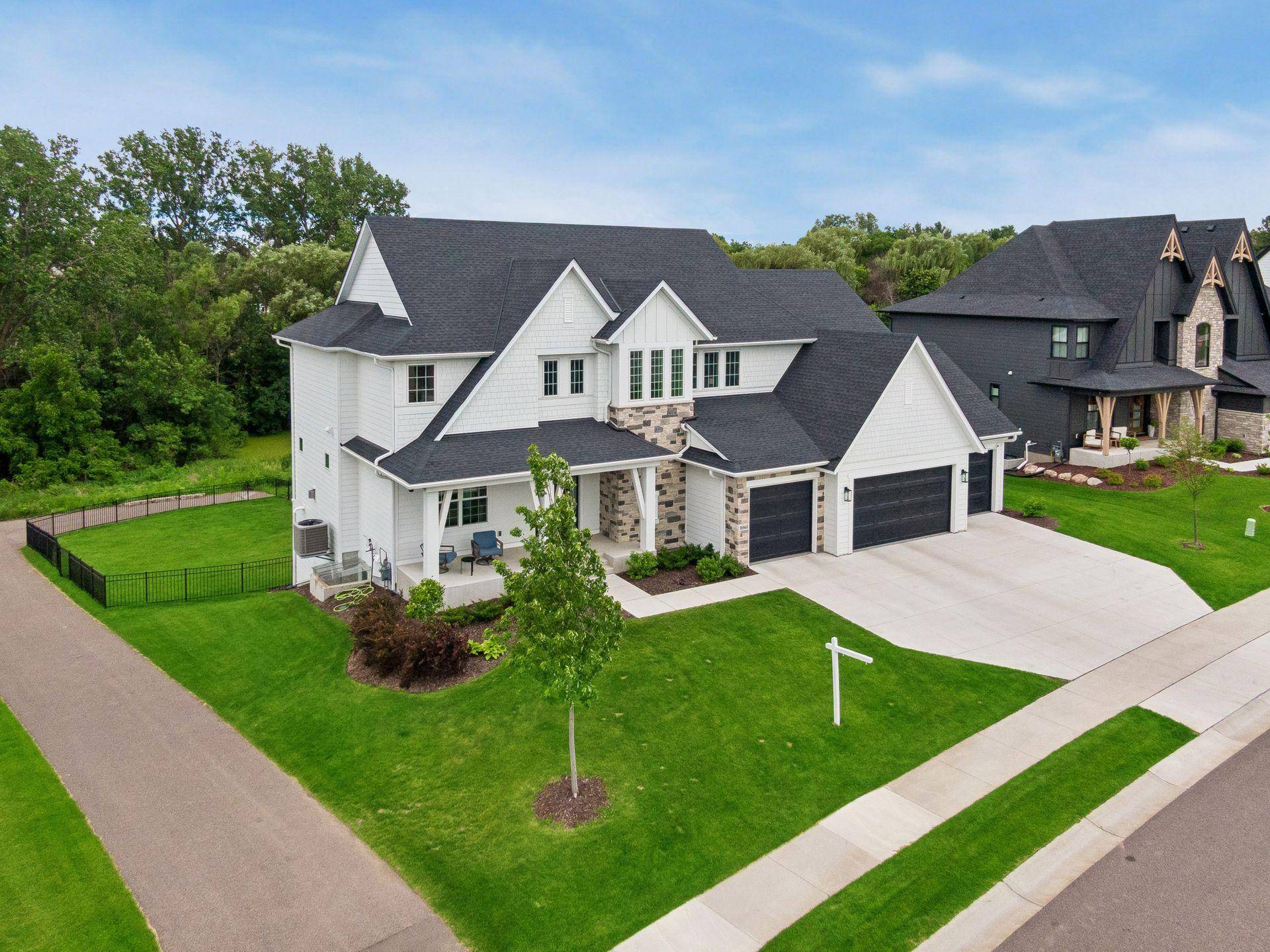 16865 46th AVE N, Plymouth, MN 55446