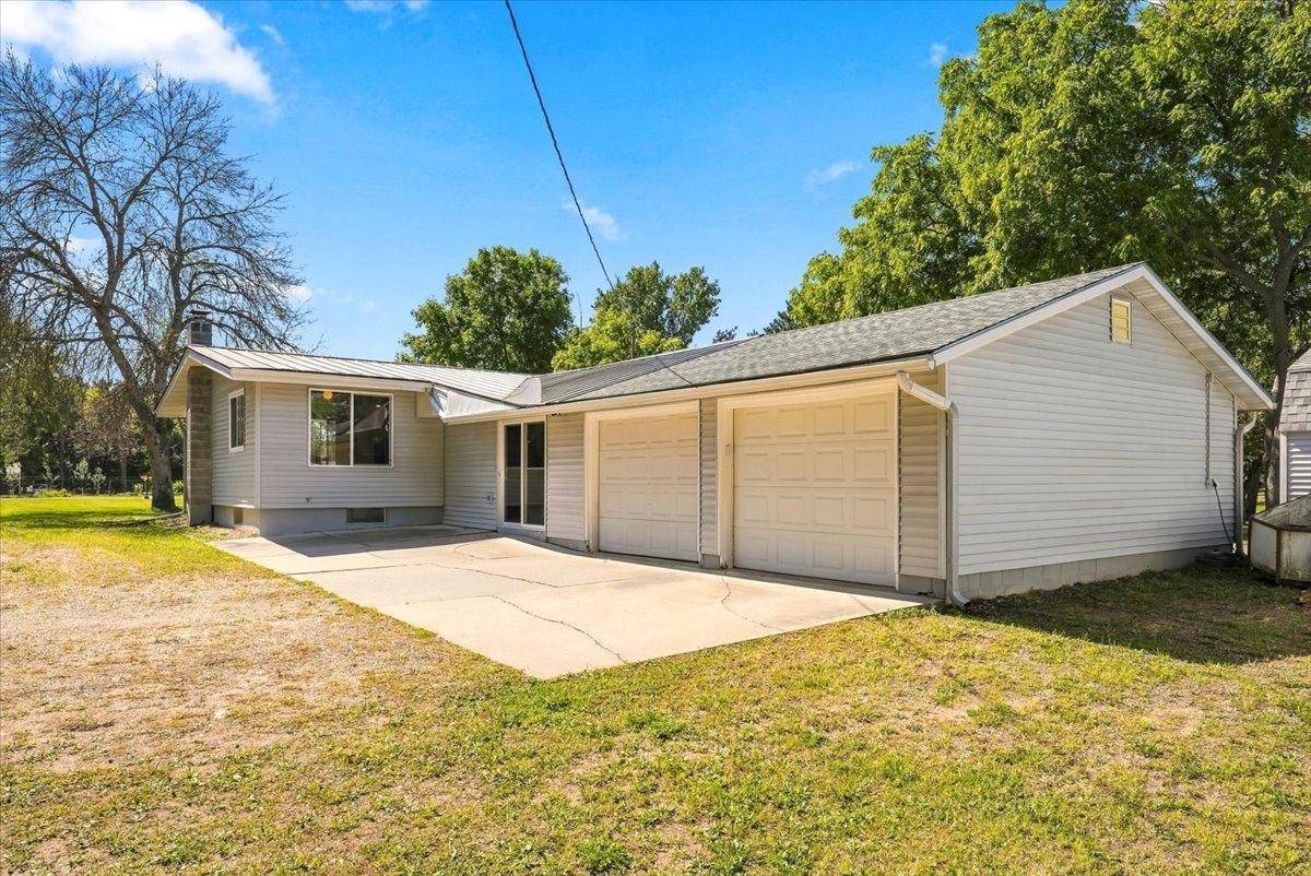 1232 172nd AVE, New Richmond, WI 54017