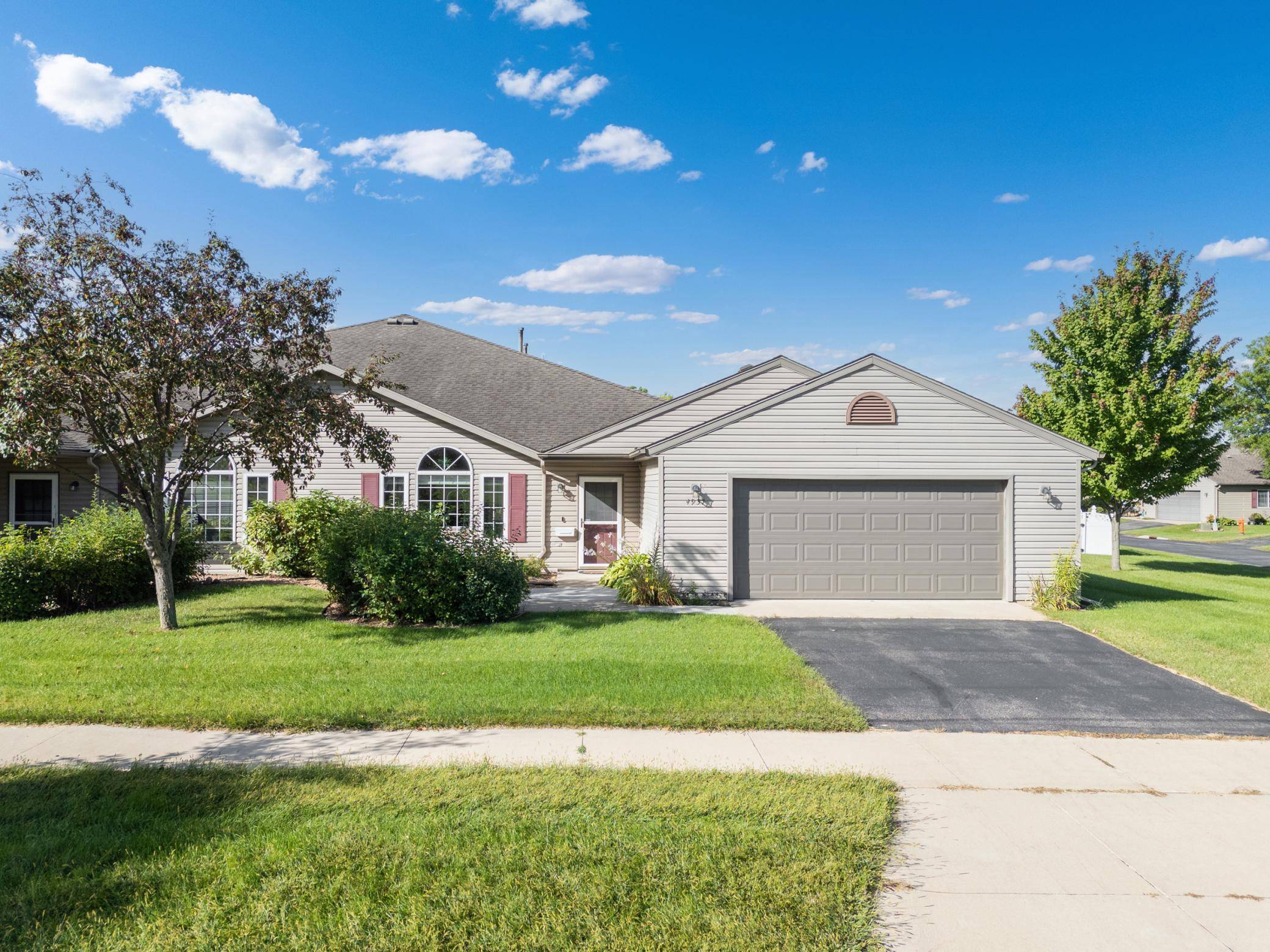 4937 31st AVE NW, Rochester, MN 55901