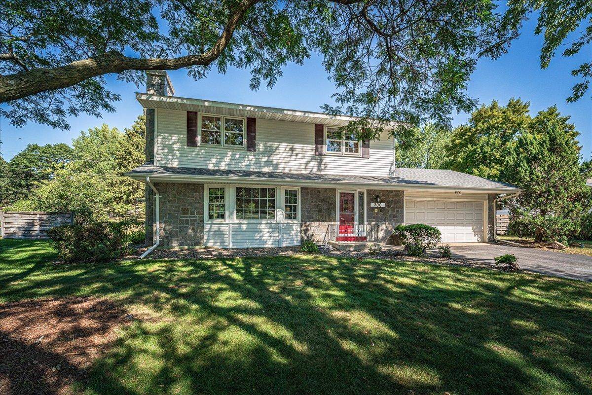200 Harold Drive, Burnsville, MN 55337