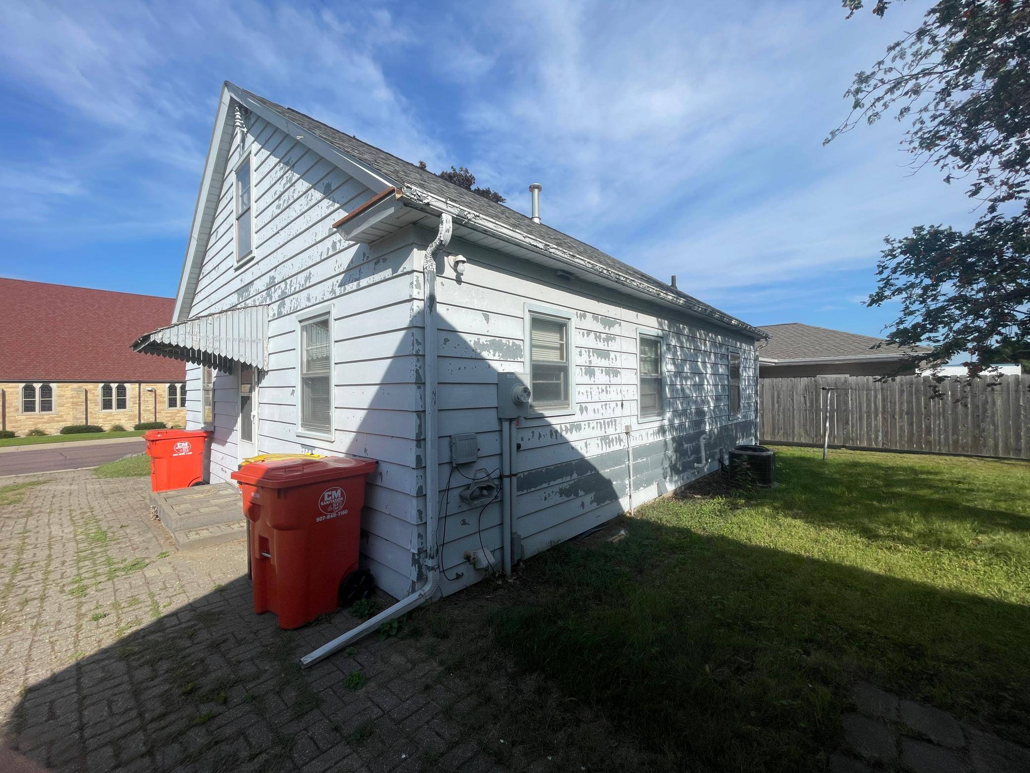 307 S Grant ST, Fairmont, MN 56031