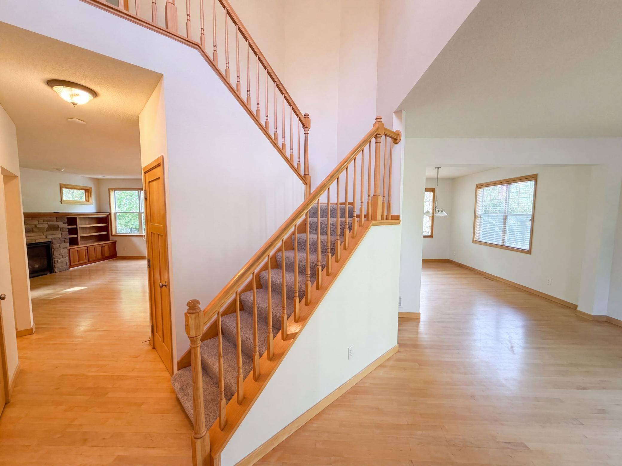 1012 Delano CT, Stillwater, MN 55082