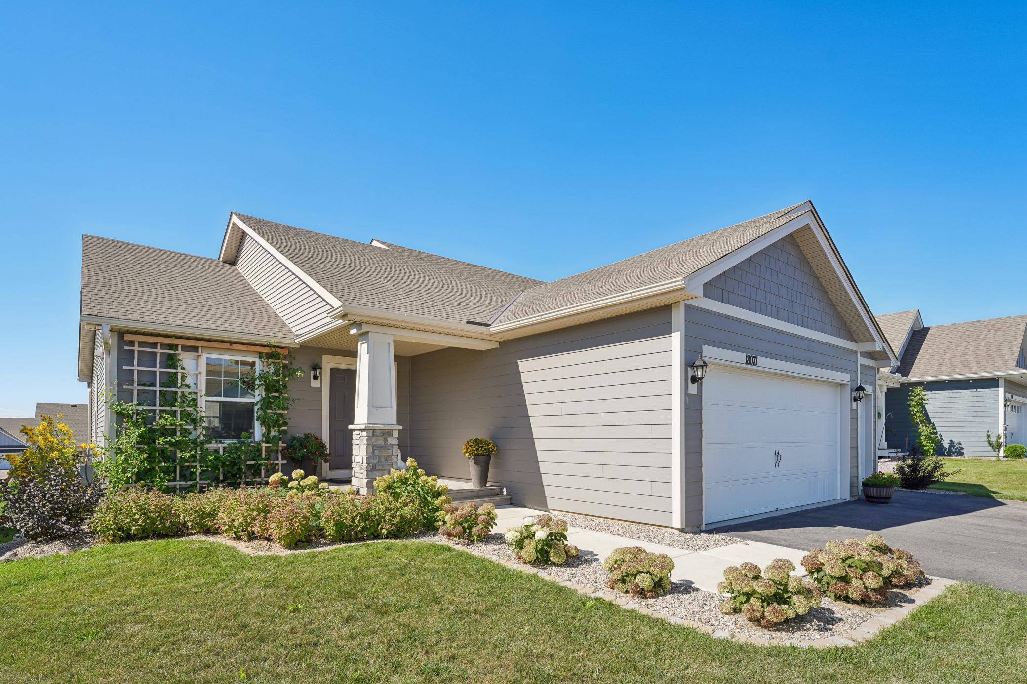 18071 Heirloom CT, Lakeville, MN 55044