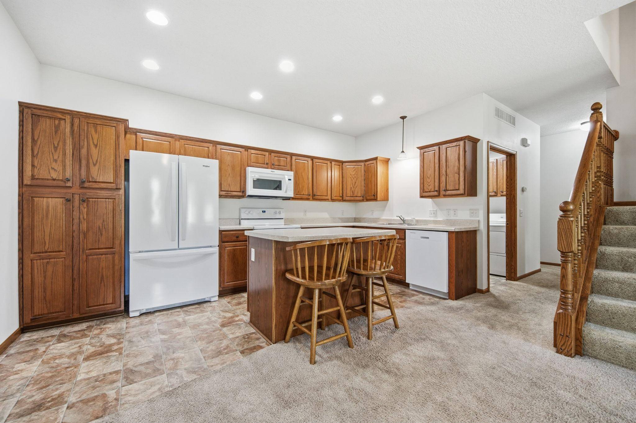 797 Parkside LN, Columbia Heights, MN 55421