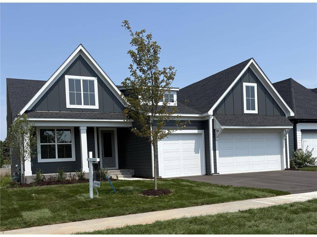 4048 Arbor DR, Woodbury, MN 55129