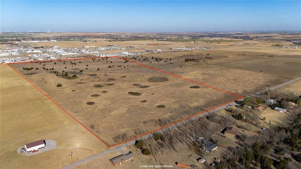 1 N 2440 RD, Weatherford, OK 73096