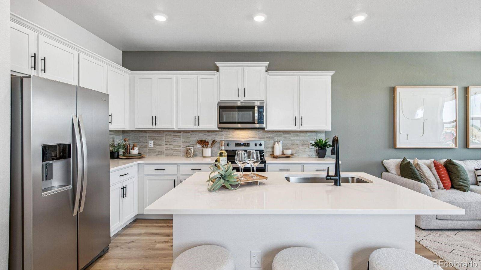 1418 S Boston CT #A, Denver, CO 80247