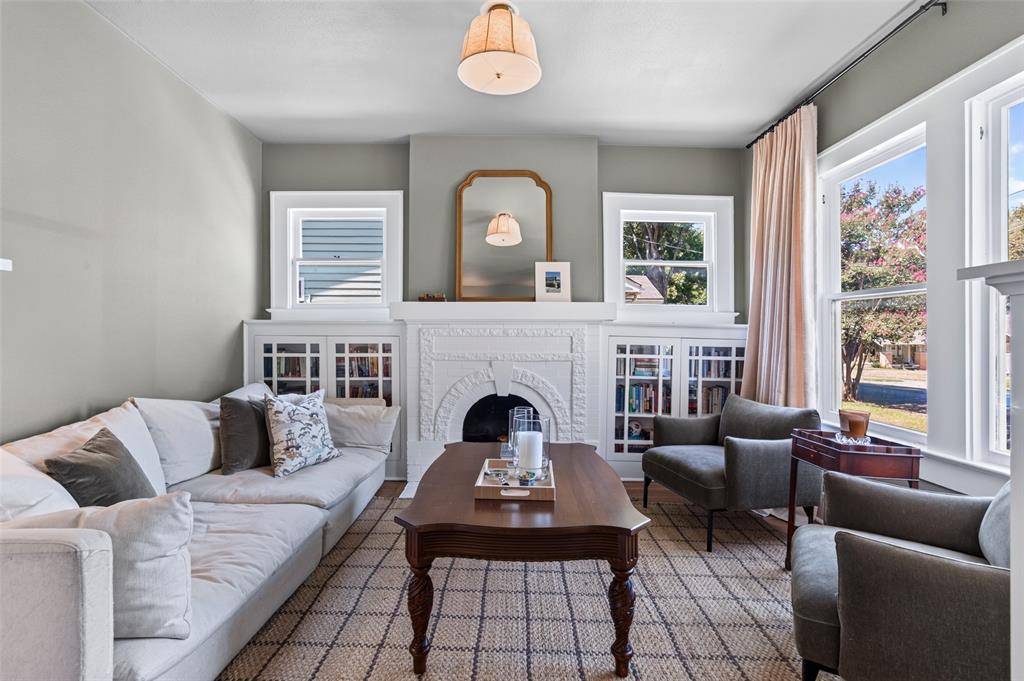 5416 Worth Street, Dallas, TX 75214