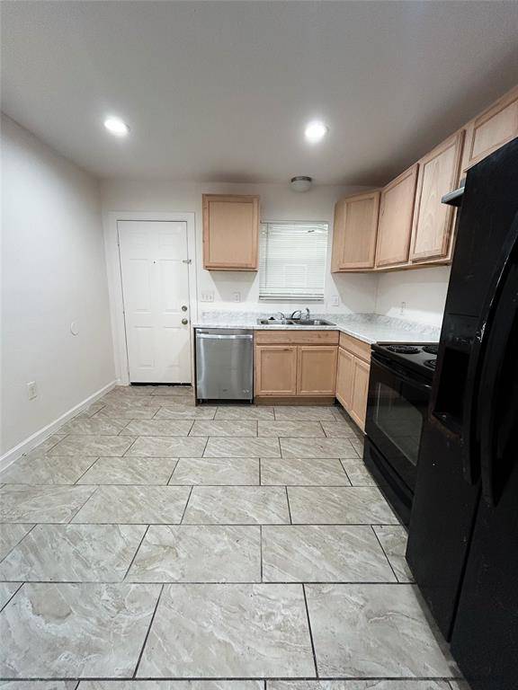 4250 Idaho Avenue, Dallas, TX 75216