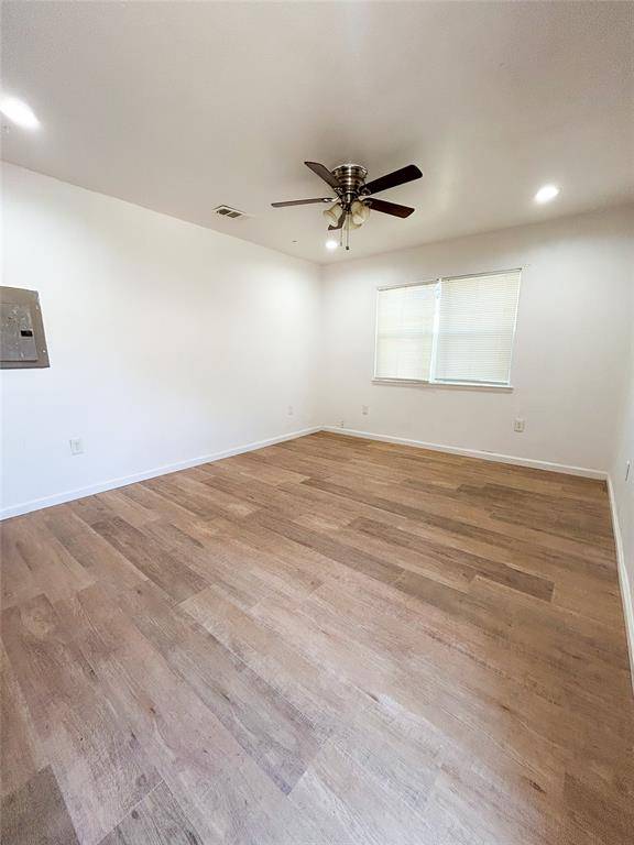 4250 Idaho Avenue, Dallas, TX 75216