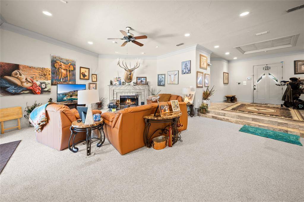 1629 Blair Drive, Cleburne, TX 76031