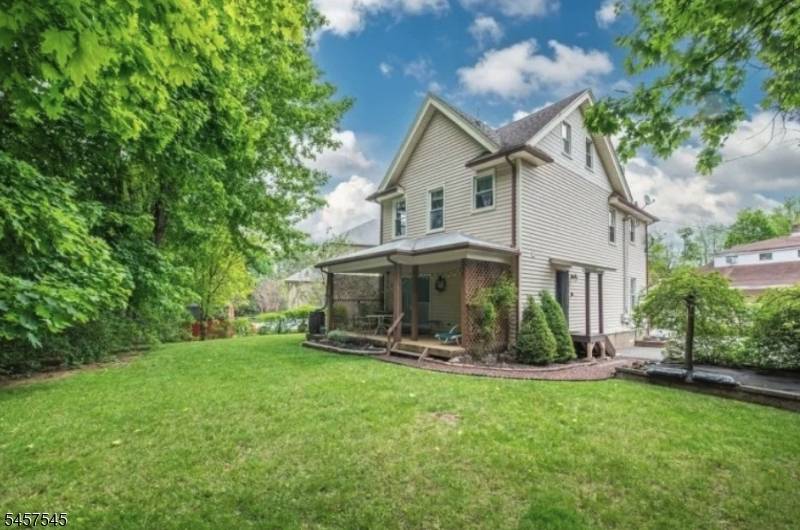 51 Main St #2, Franklin Boro, NJ 07416