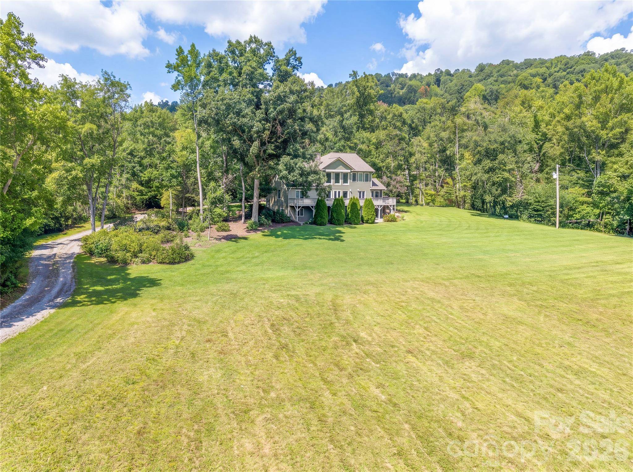 15809 US 221 None N, Marion, NC 28752