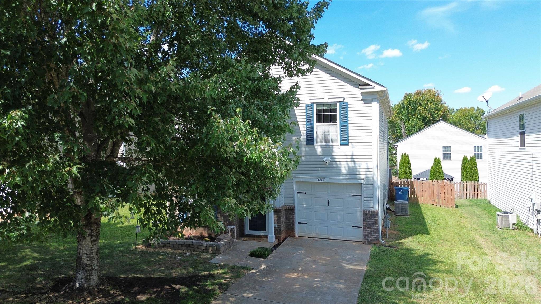 5243 Swearngan RD, Charlotte, NC 28216