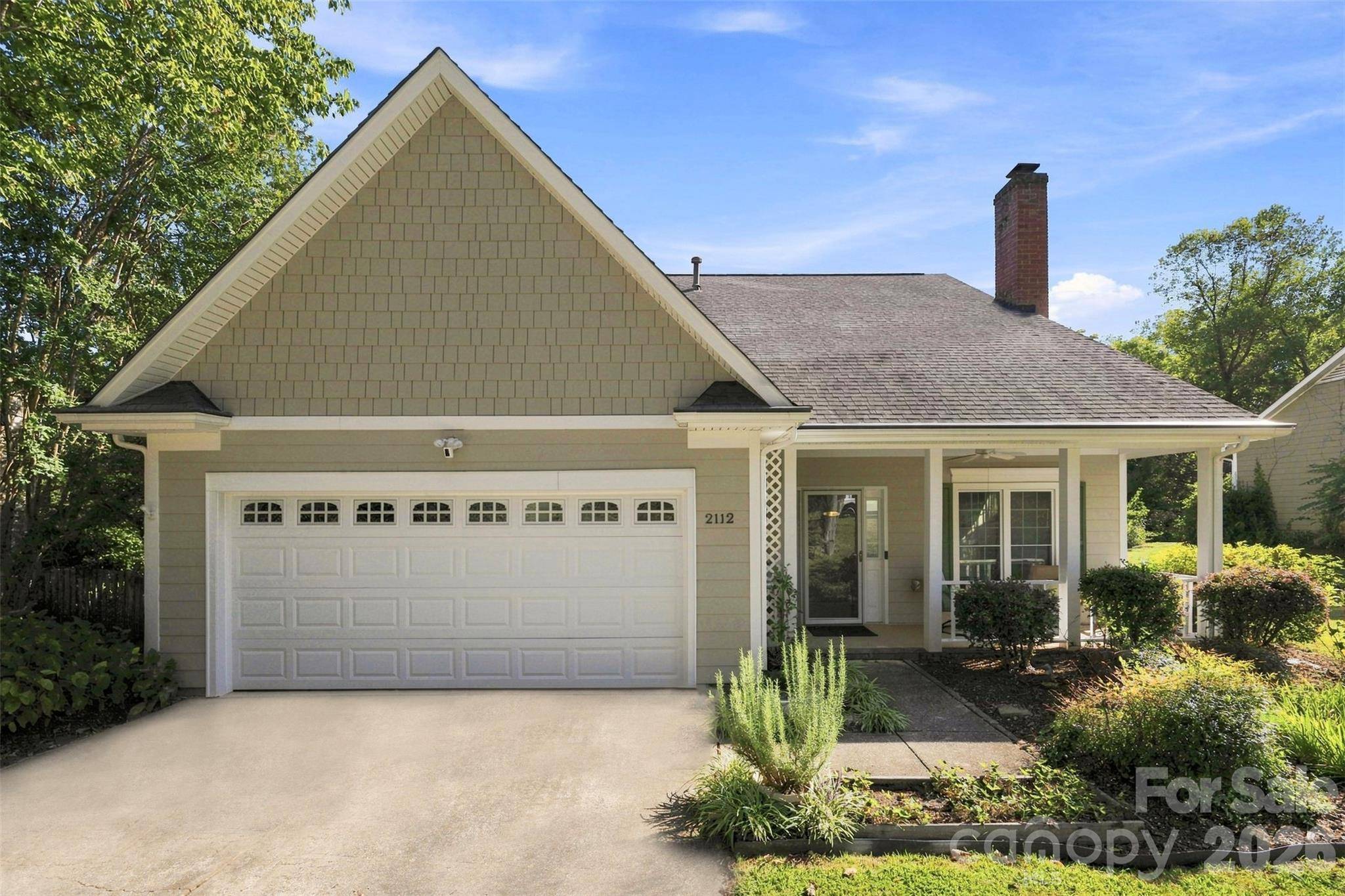 2112 Long Ridge LN, Charlotte, NC 28214