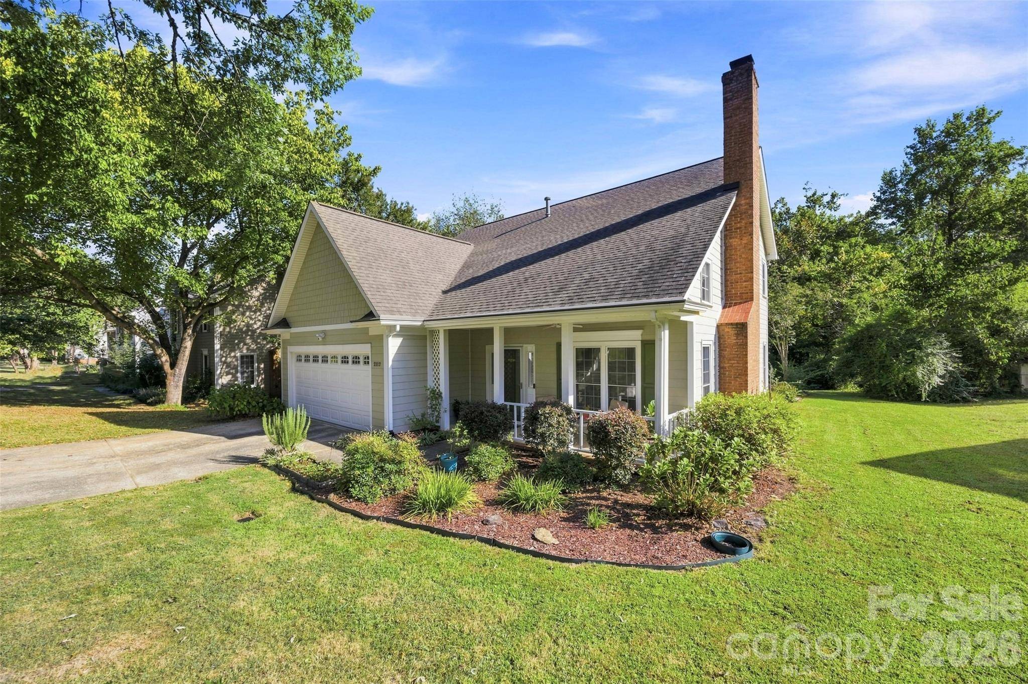 2112 Long Ridge LN, Charlotte, NC 28214