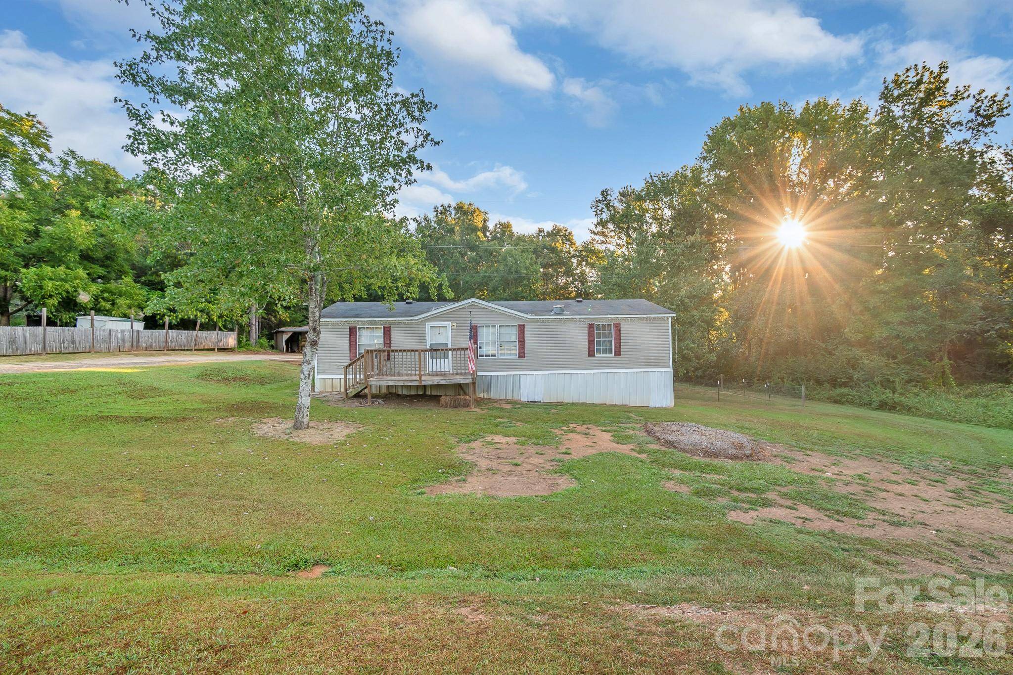 185 Coot Sistare RD, Lancaster, SC 29720