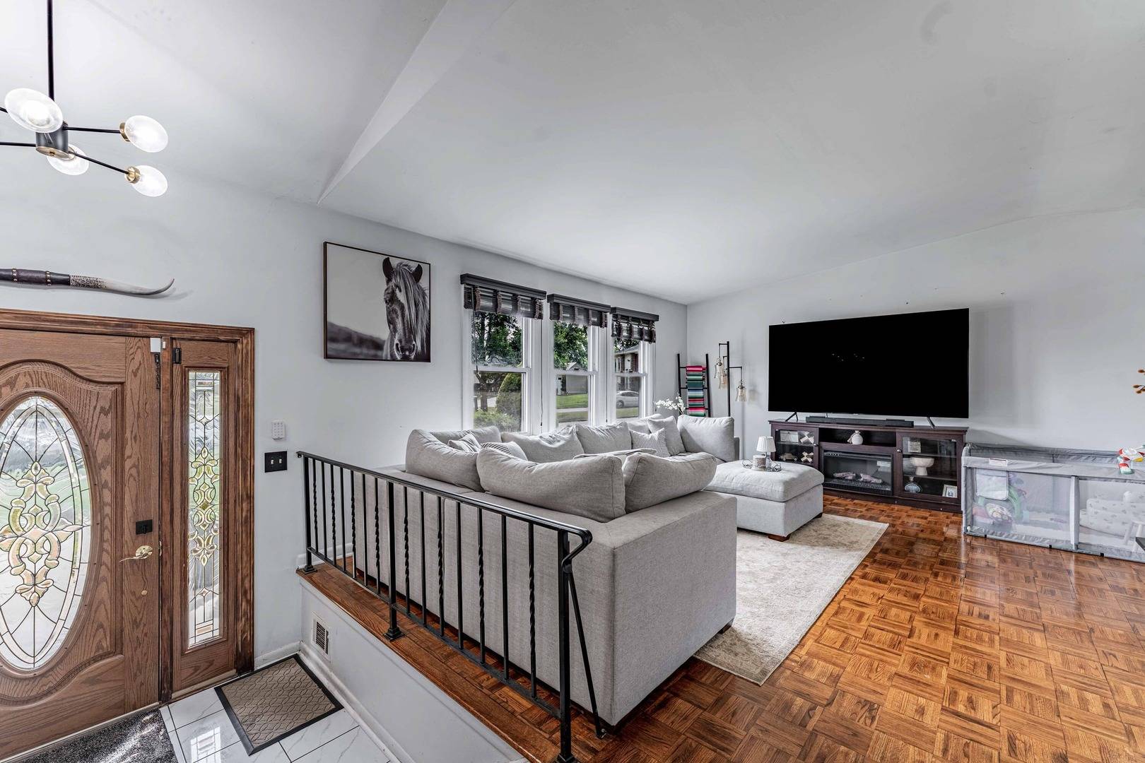 349 Knight CT, Bolingbrook, IL 60440