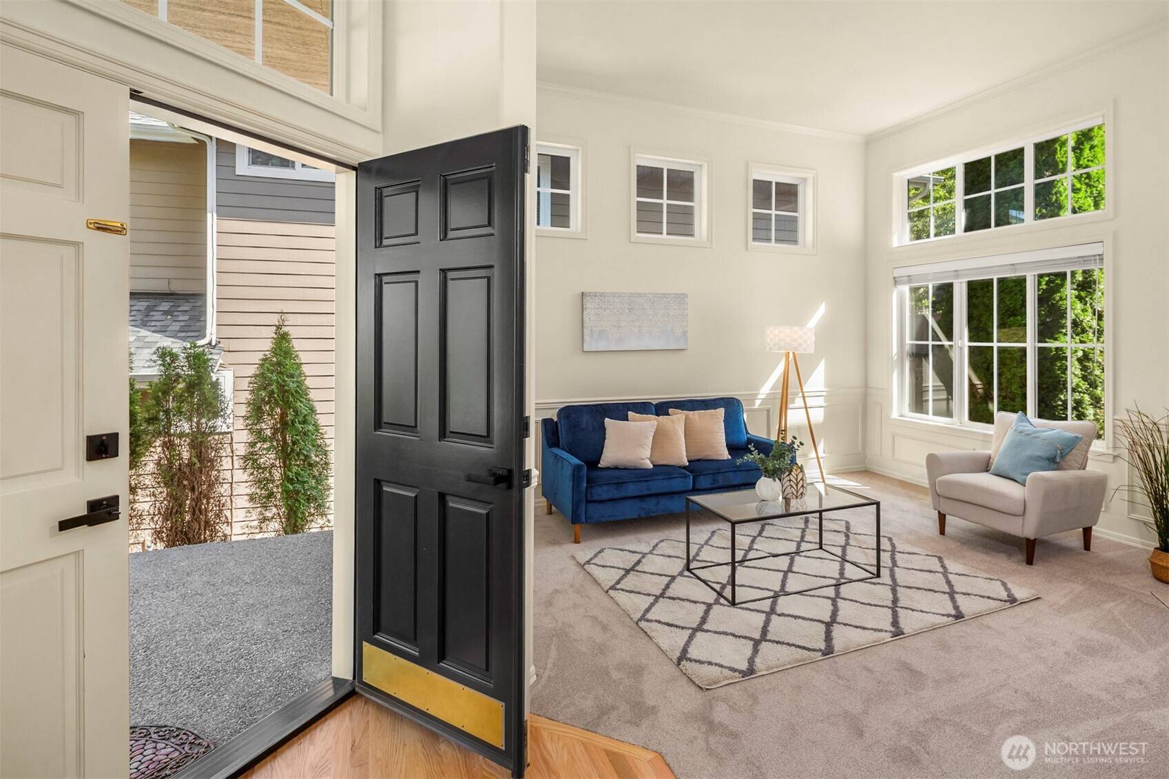 2668 230th AVE SE, Sammamish, WA 98075