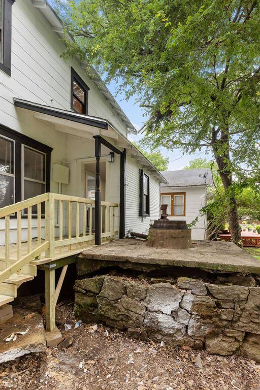 1025 W Walker Street, Denison, TX 75020