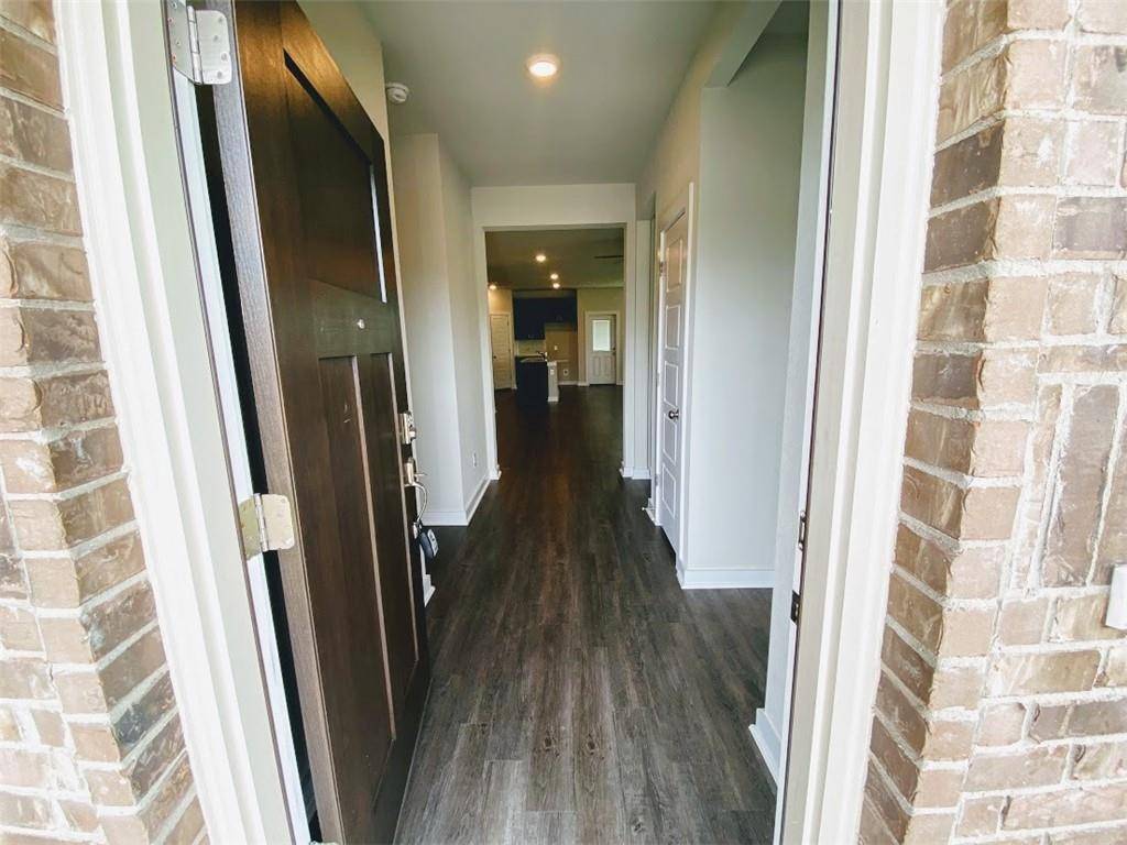 111 Dedina DR, Georgetown, TX 78626