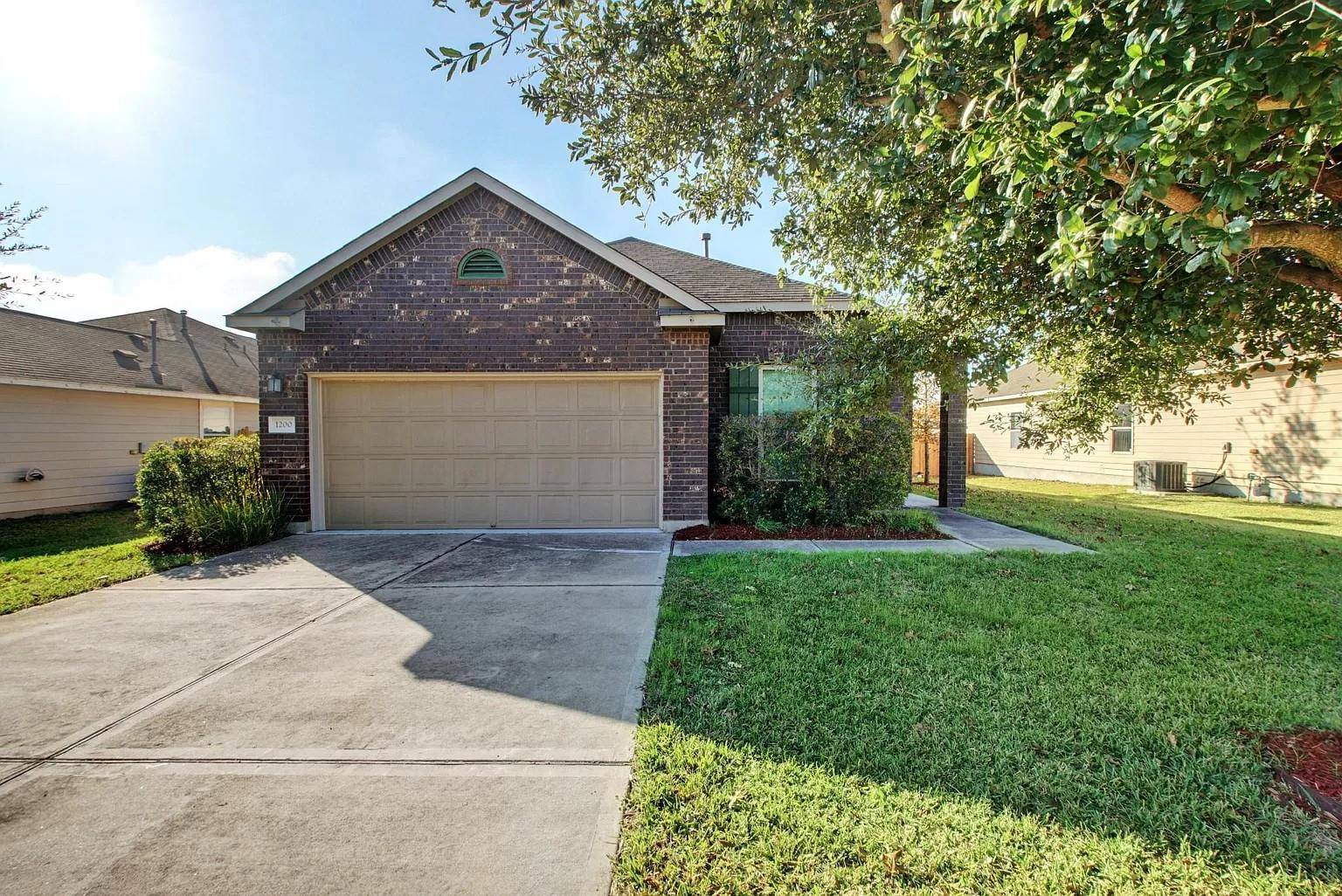 1200 Reagan Wells DR, Hutto, TX 78634