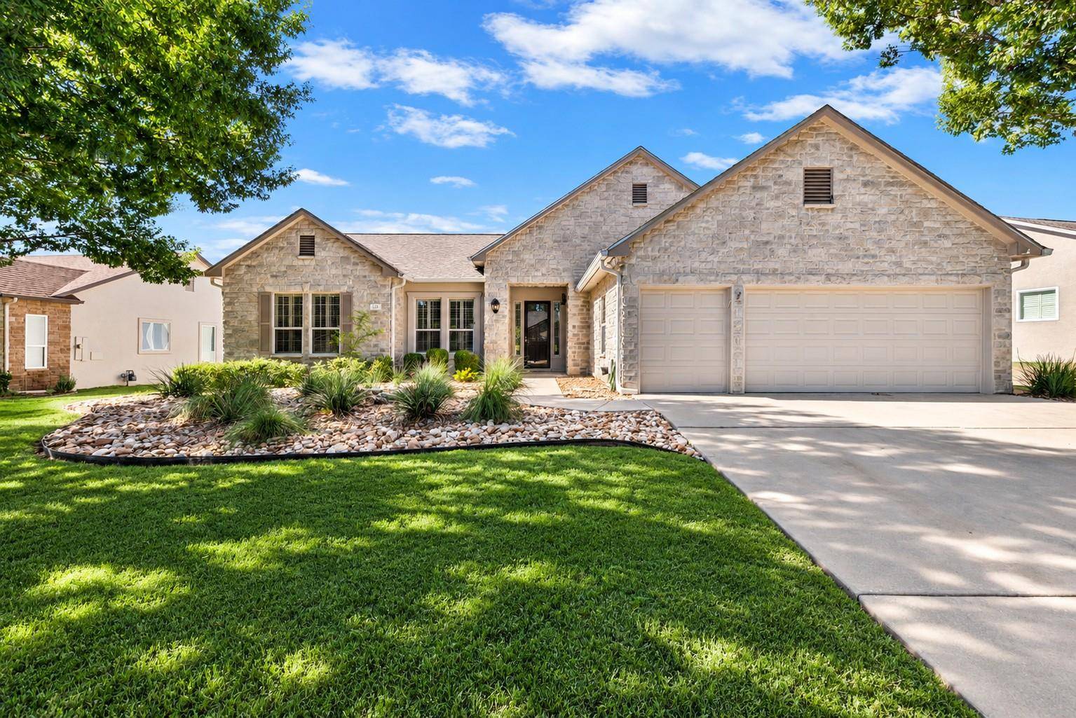 128 Crepe Myrtle LN, Georgetown, TX 78633