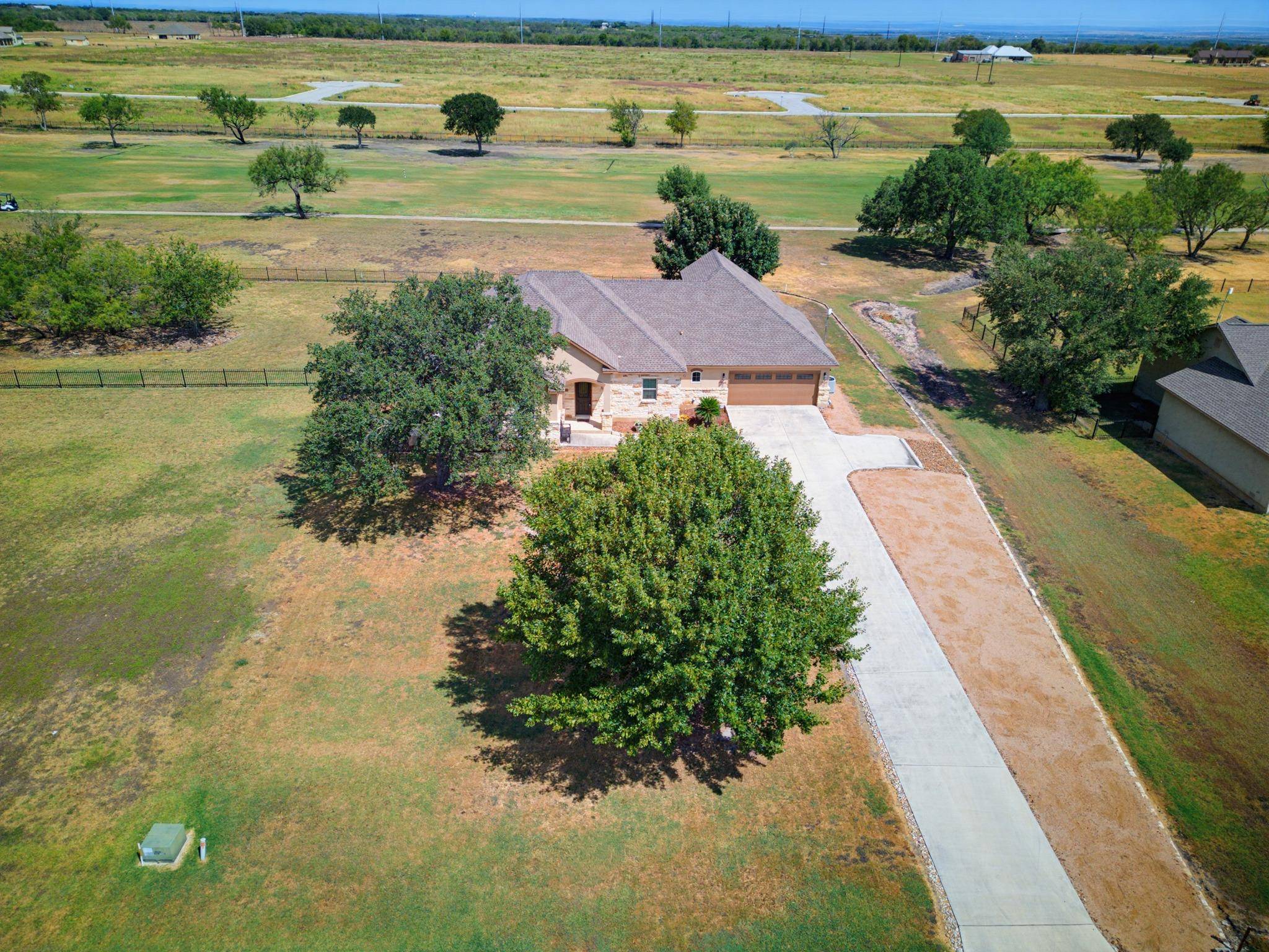 156 Private Road 4666 DR, Castroville, TX 78009