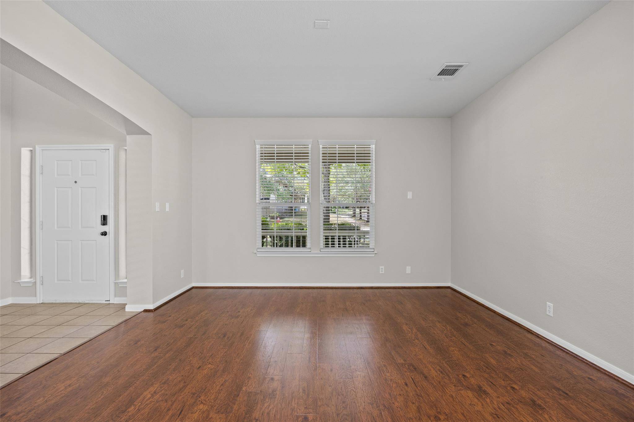 5881 Fergus, Kyle, TX 78640