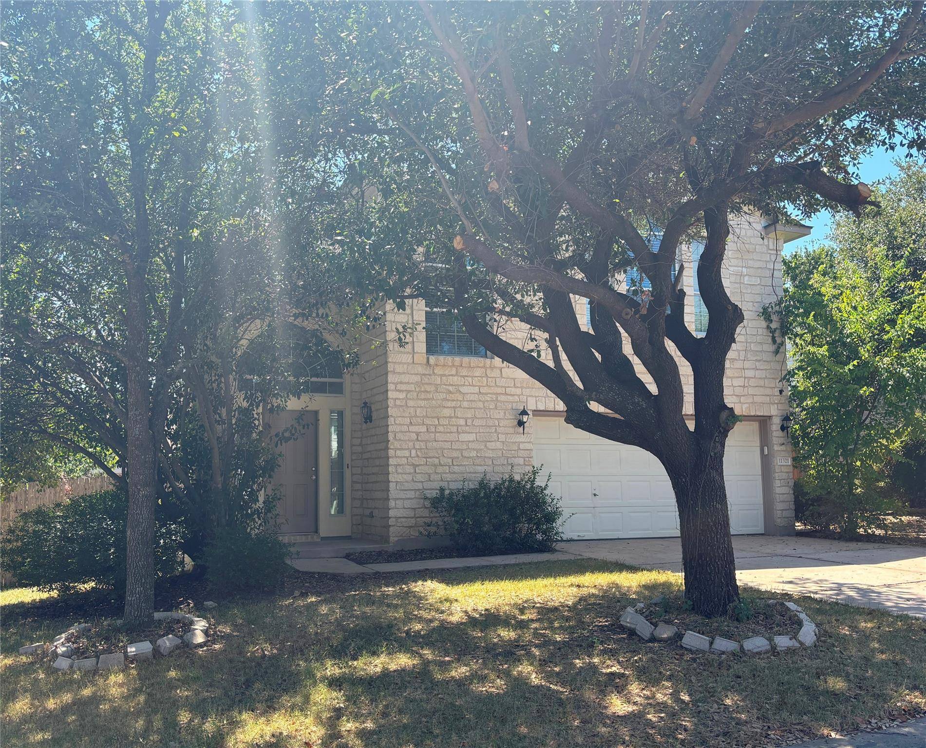 11321 Fletcher Hall LN, Austin, TX 78717