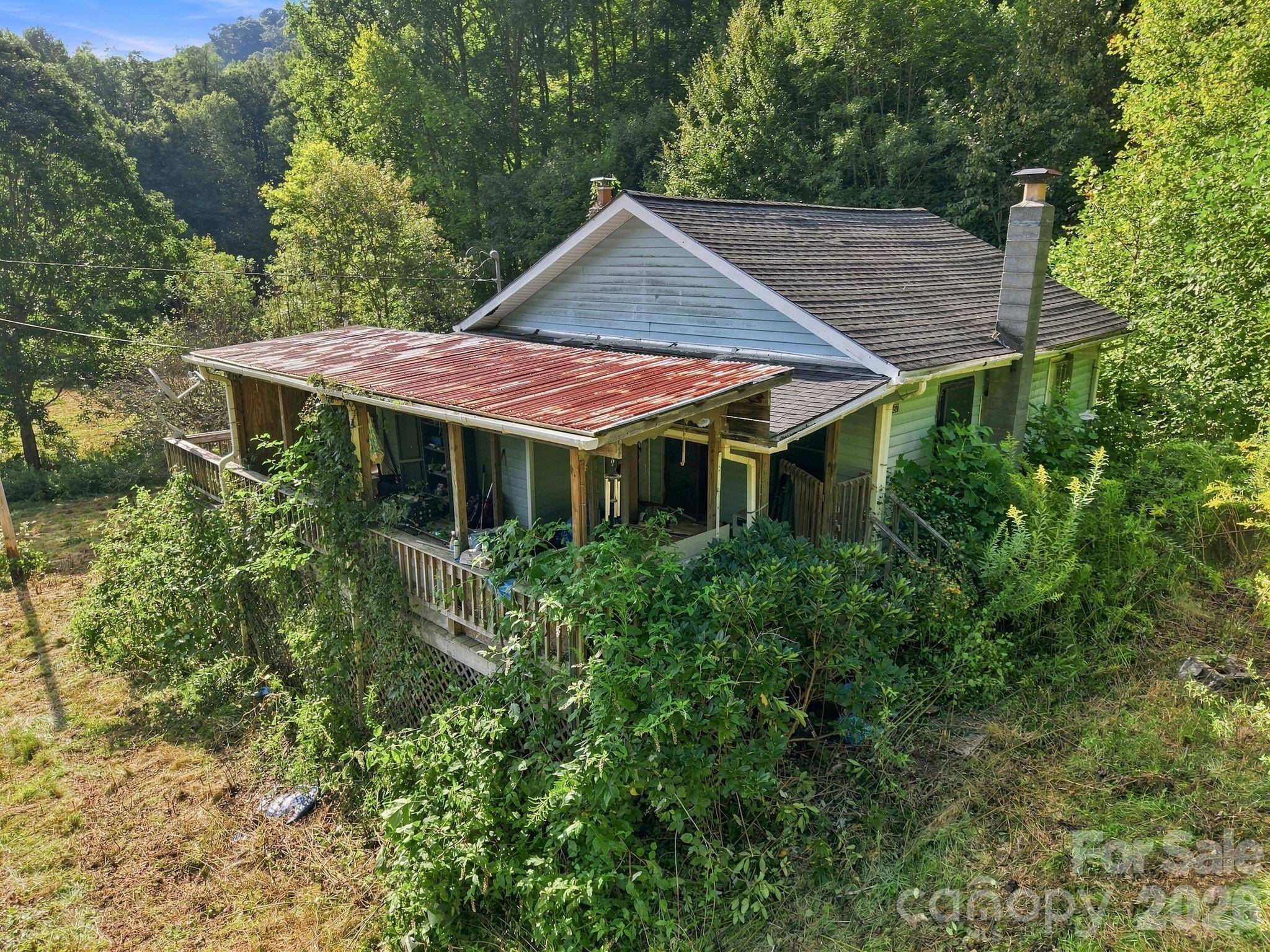1487 Poplar Gap RD, Hot Springs, NC 28754
