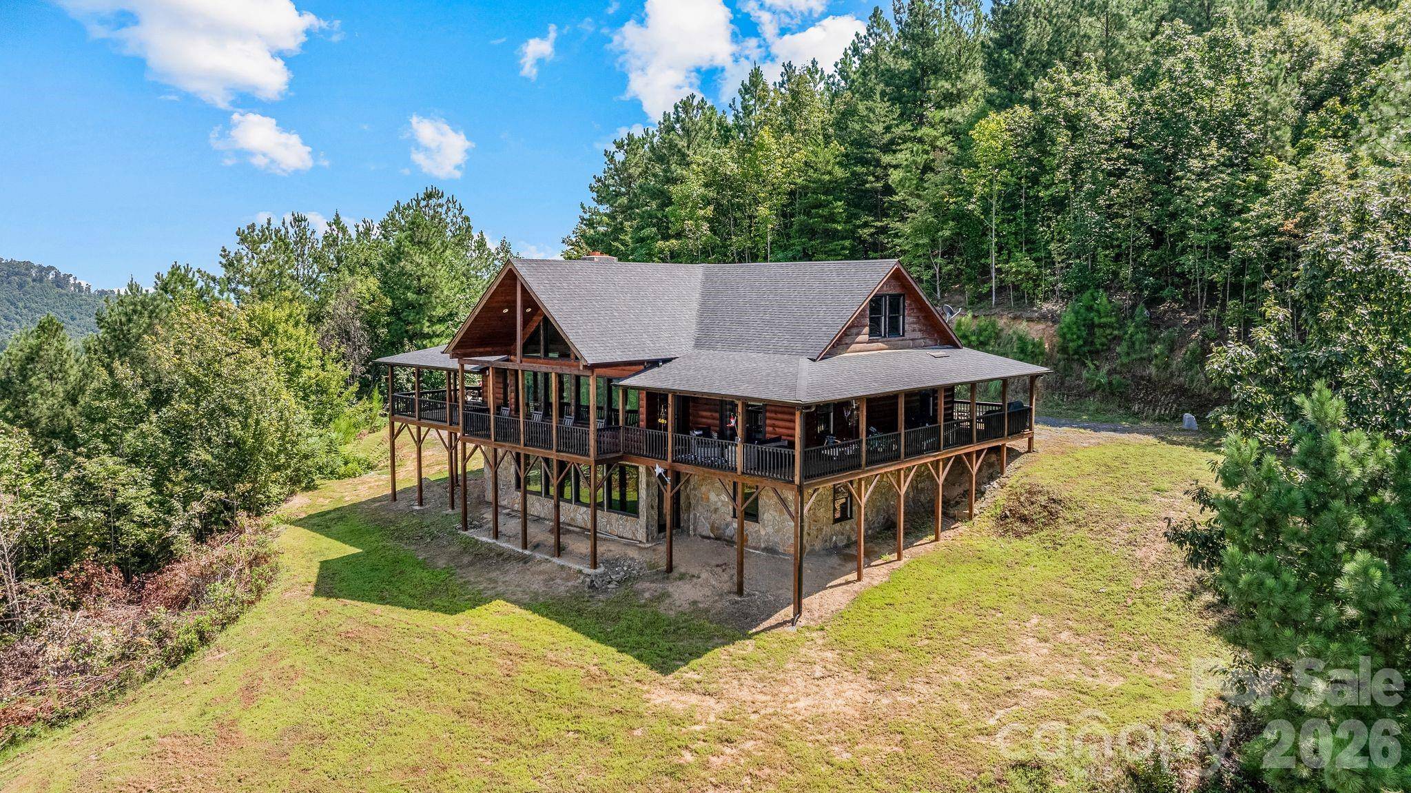 84 Mountain Top DR, Marion, NC 28752