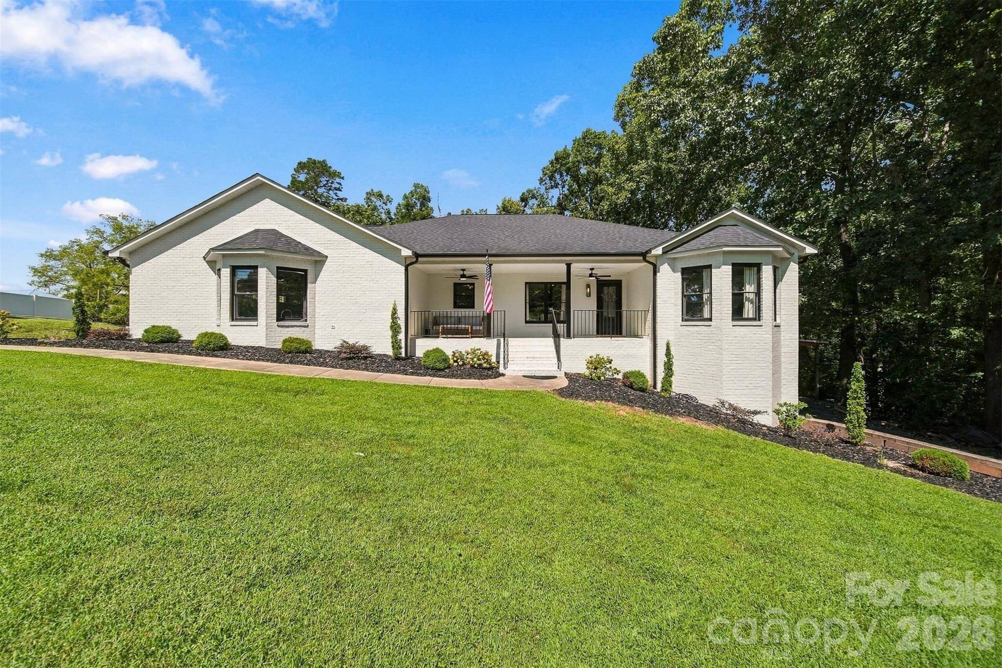 110 Pineburr AVE SW, Valdese, NC 28690
