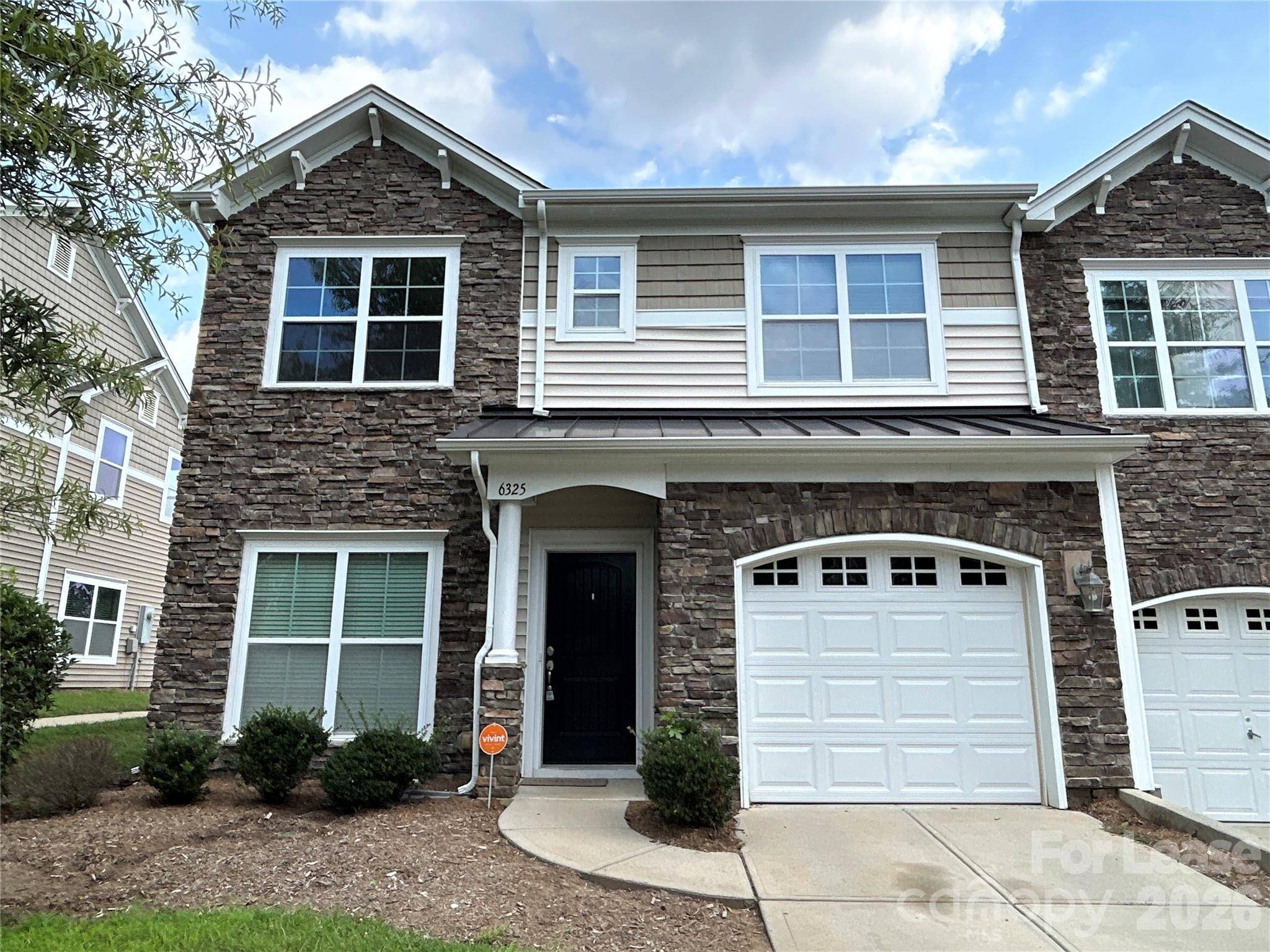 6325 Cory Bret LN, Charlotte, NC 28278