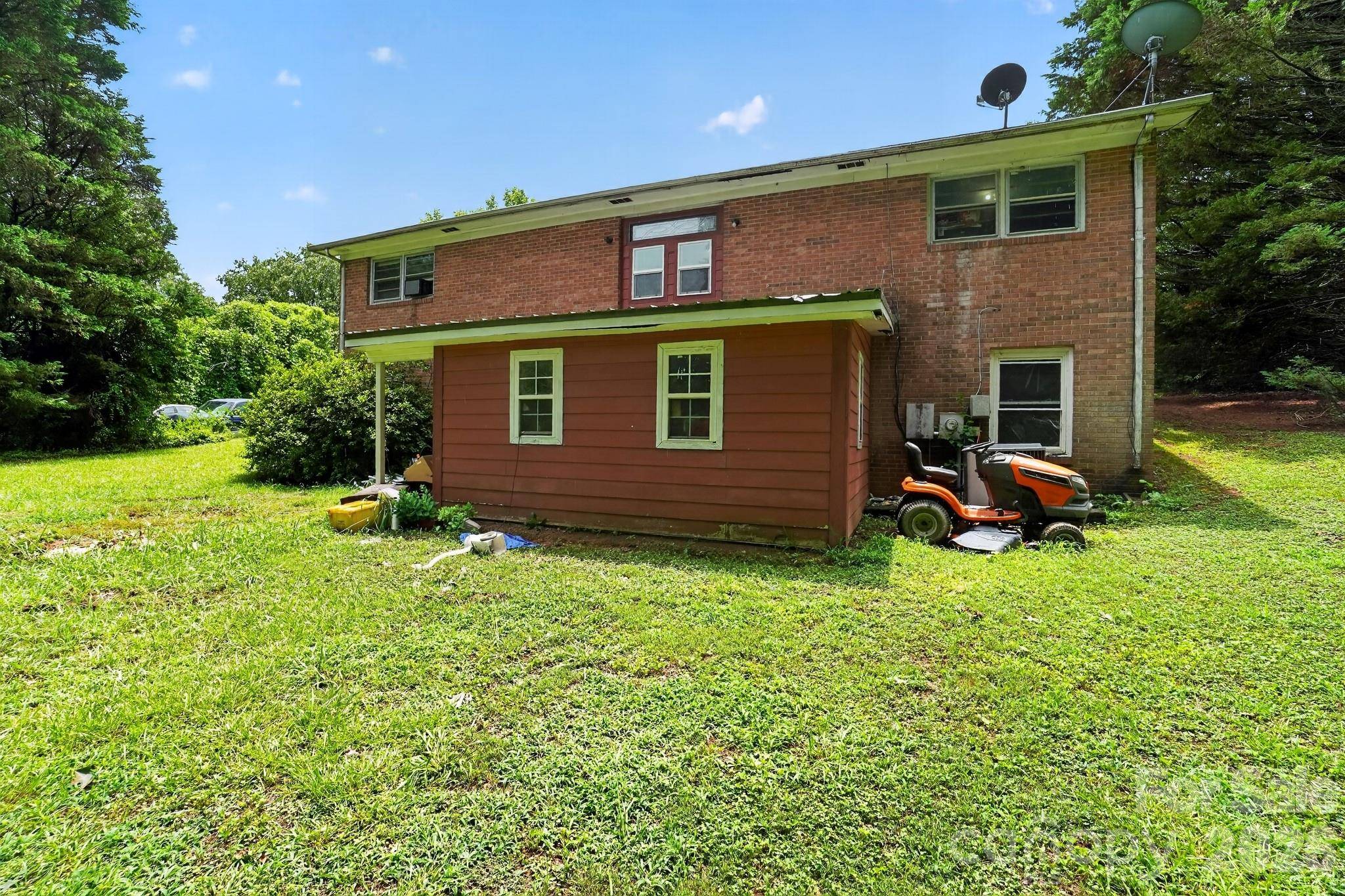 101 White Rock RD, Grover, NC 28073