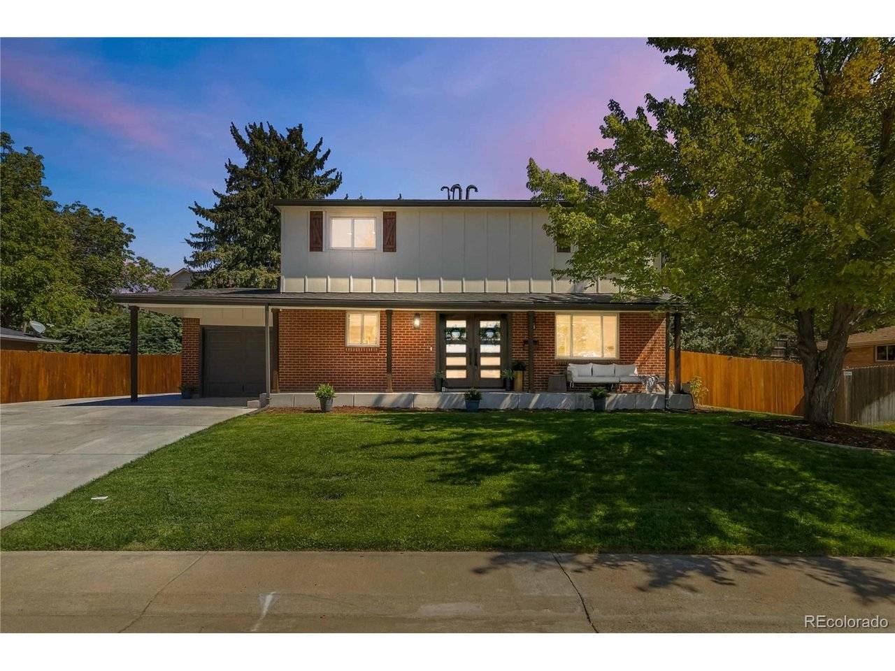 6512 S Steele, Centennial, CO 80121