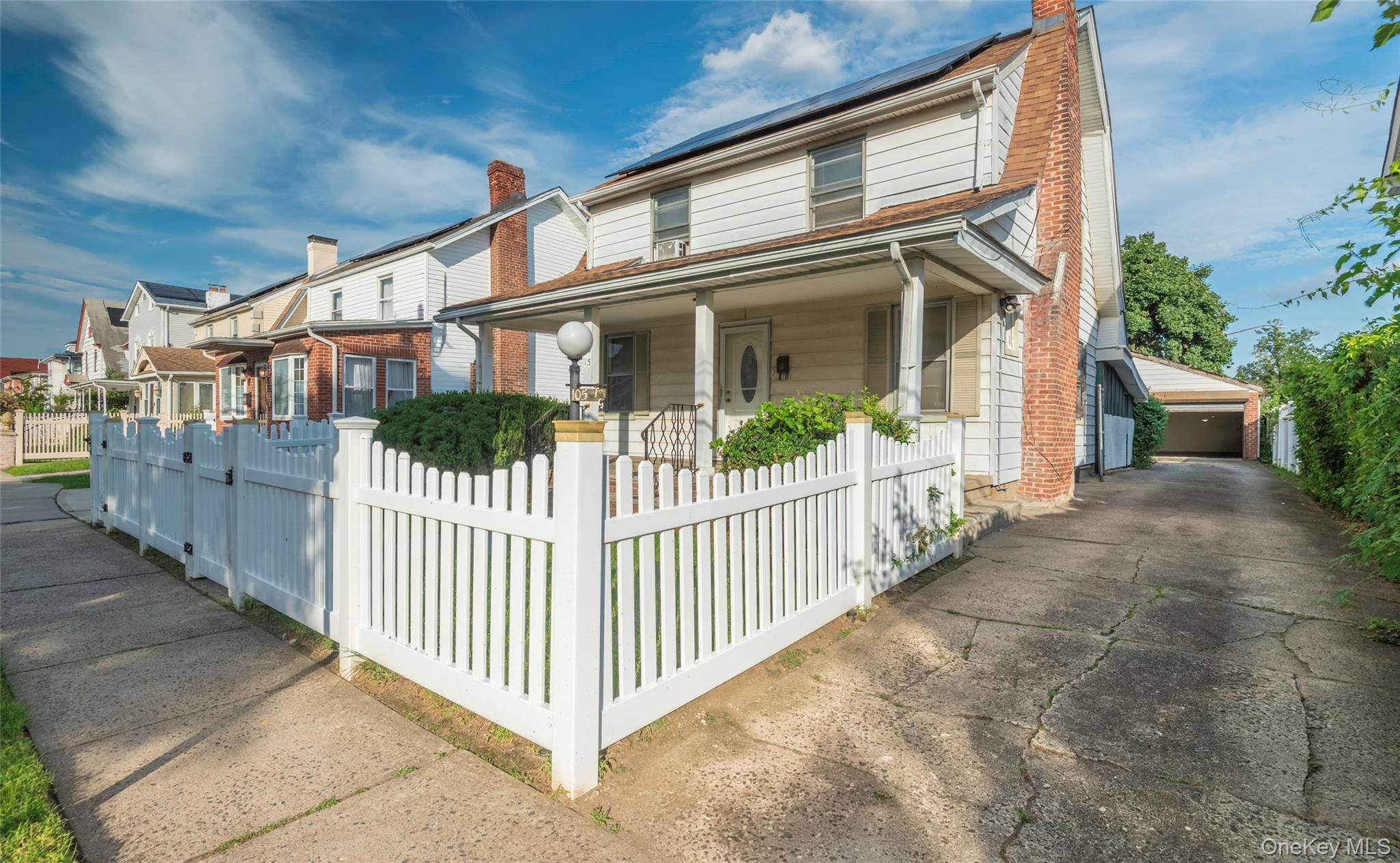10515 220TH ST, Queens Village, NY 11429