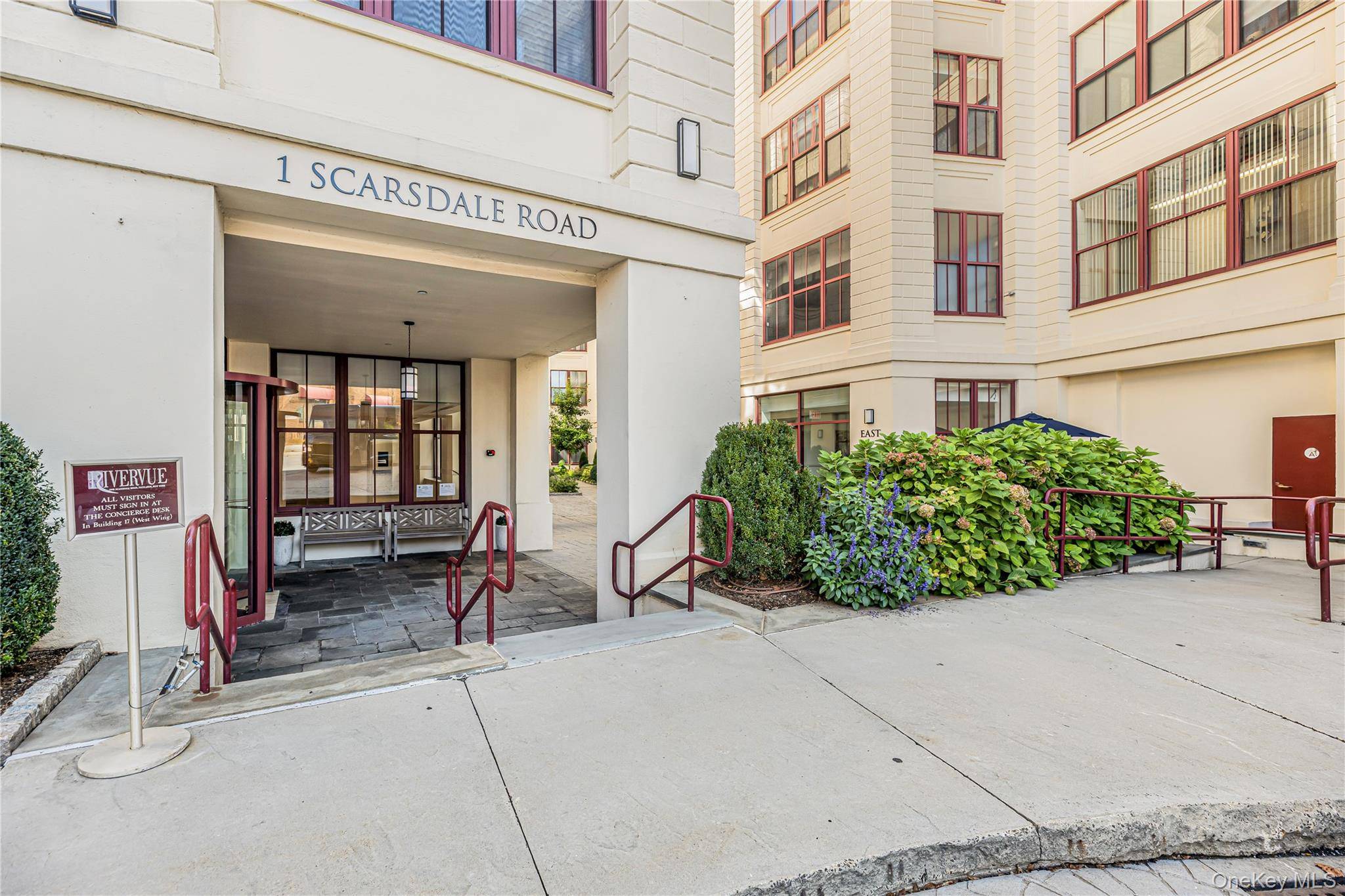 1 Scarsdale RD #321, Tuckahoe, NY 10707