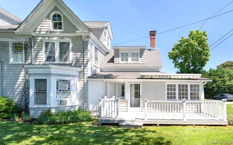 46 Rampasture #3, Hampton Bays, NY 11946