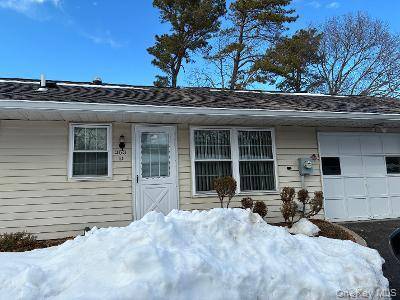 353 Woodbridge DR #D, Ridge, NY 11961
