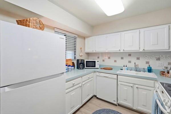 1801 GULF DR N #219, Bradenton Beach, FL 34217