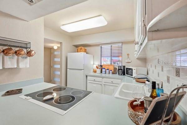 1801 GULF DR N #219, Bradenton Beach, FL 34217