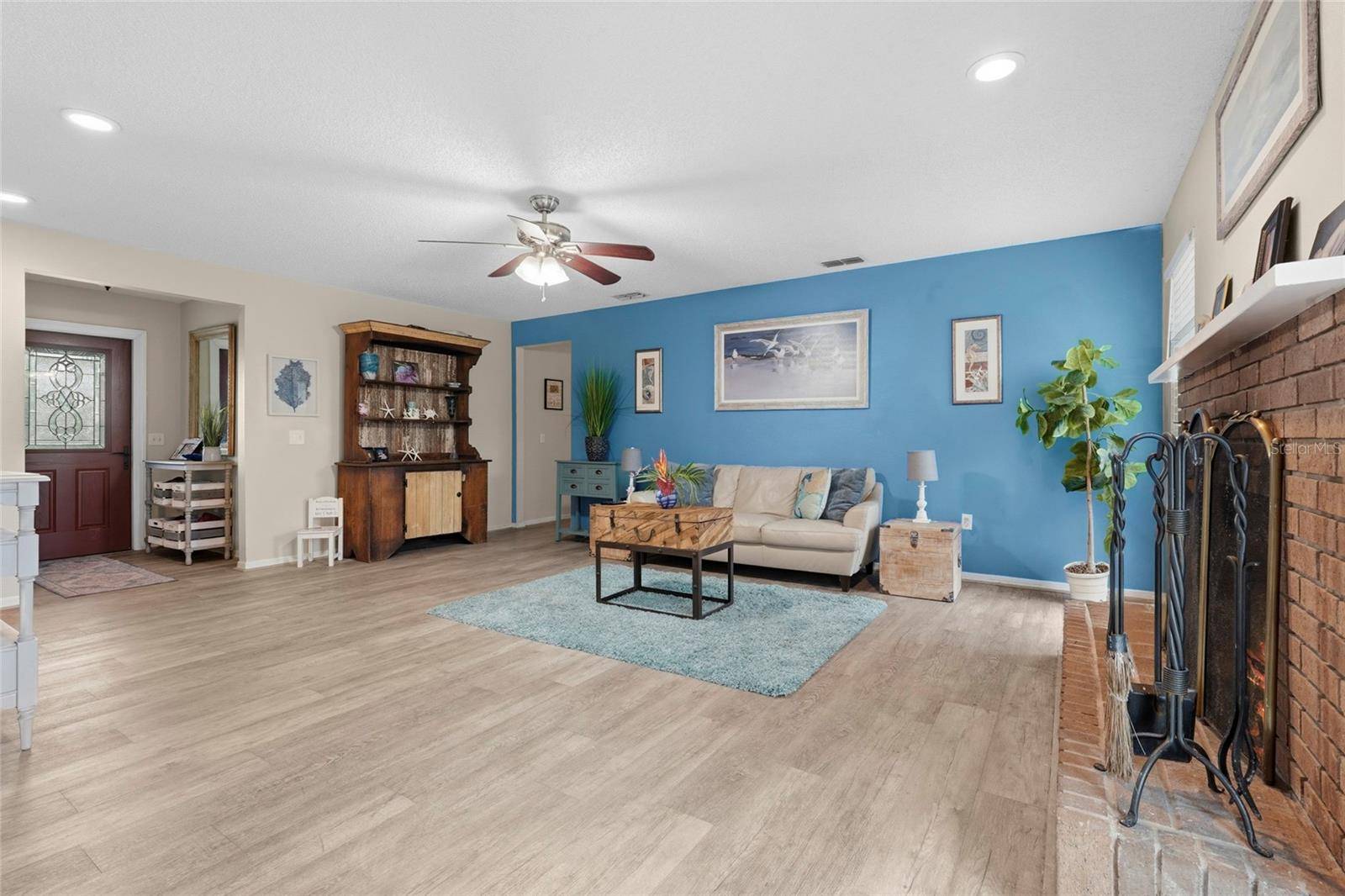 2112 S BRINK AVE, Sarasota, FL 34239