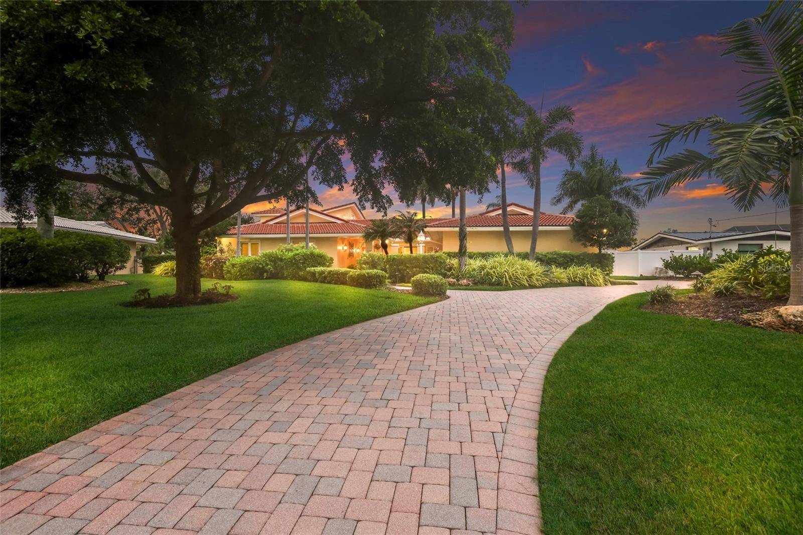 7208 19TH AVE NW, Bradenton, FL 34209