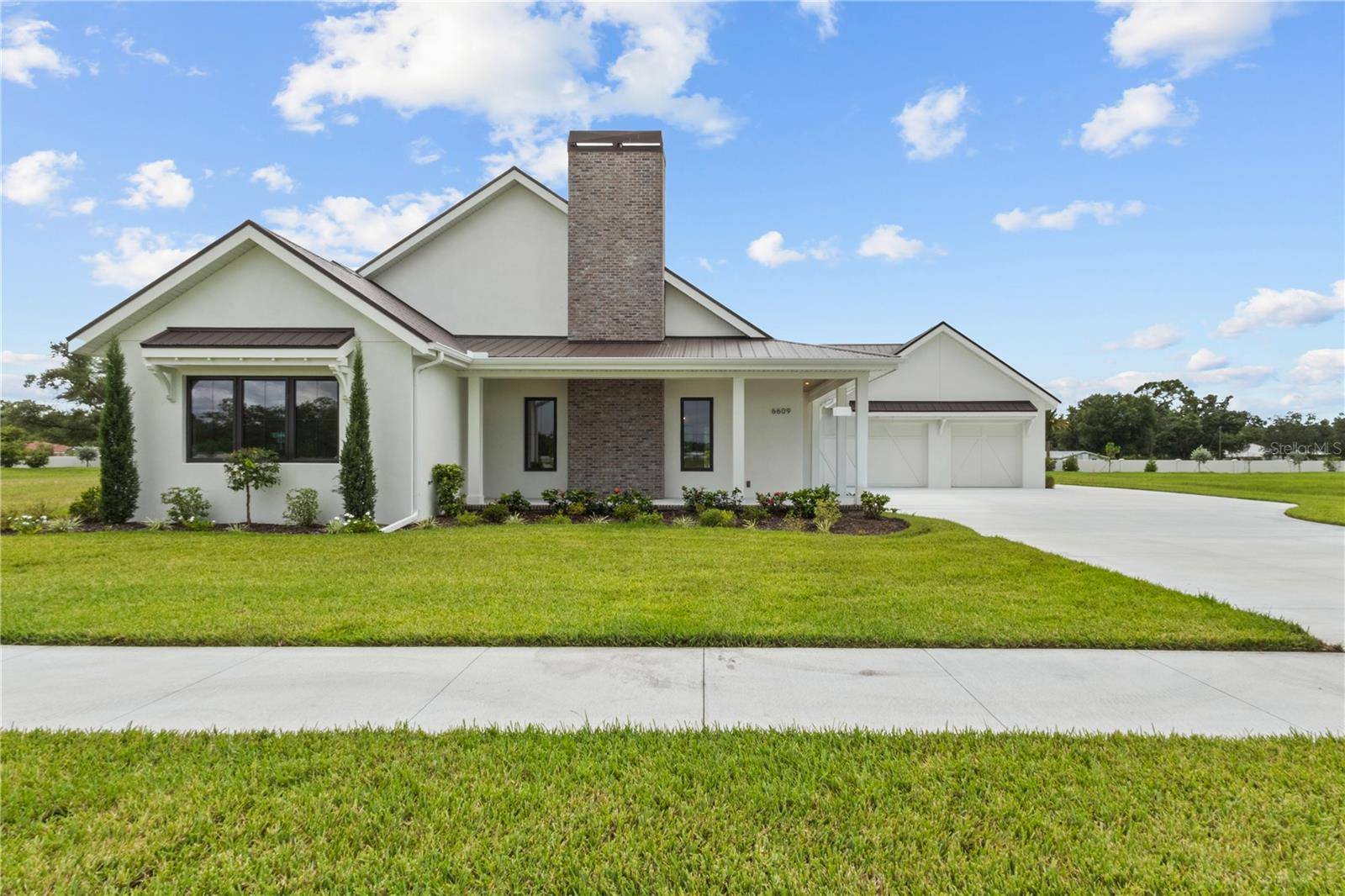 6609 PALADIN CT, Sarasota, FL 34241