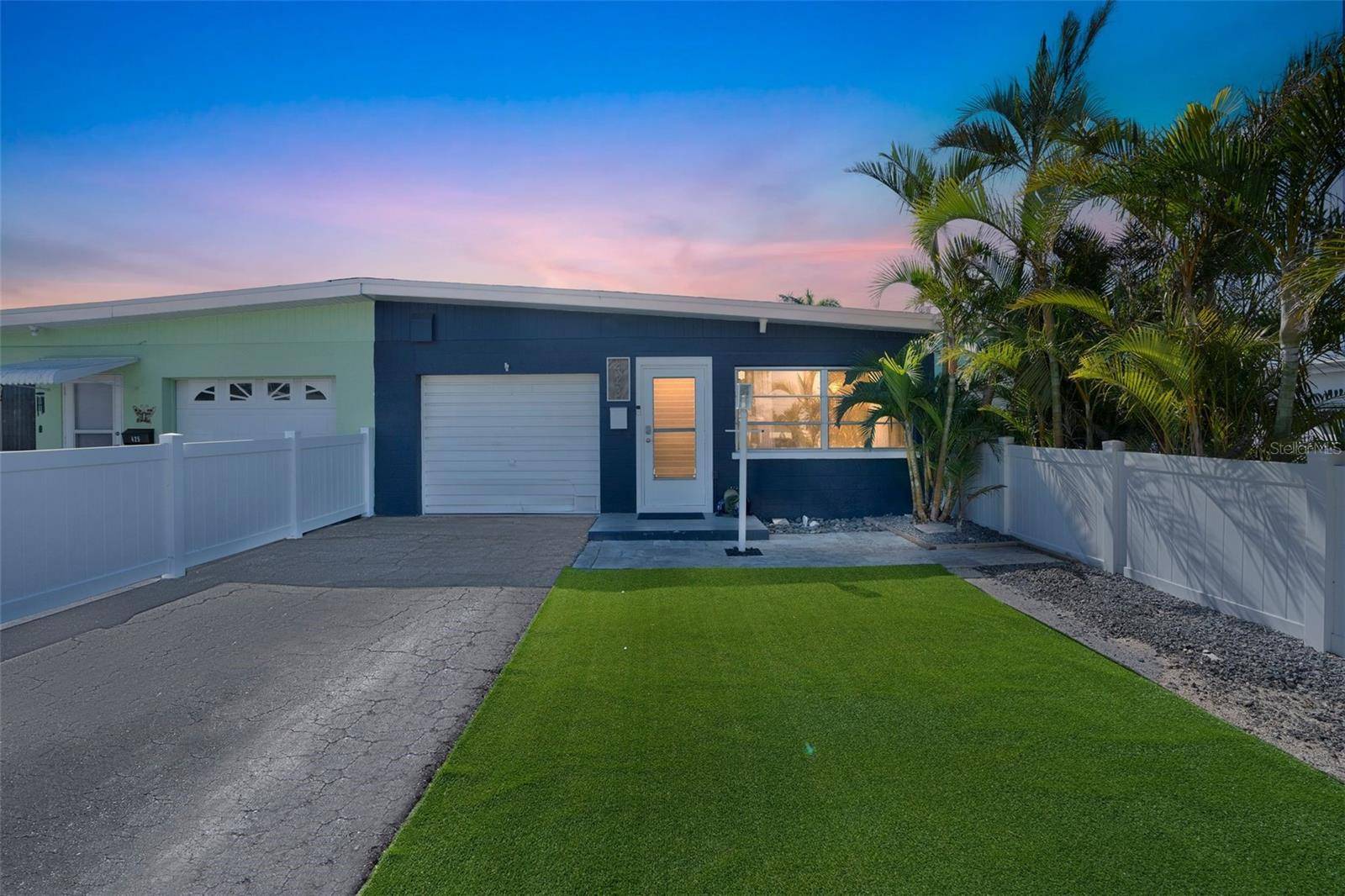 423 62ND ST, Bradenton Beach, FL 34217