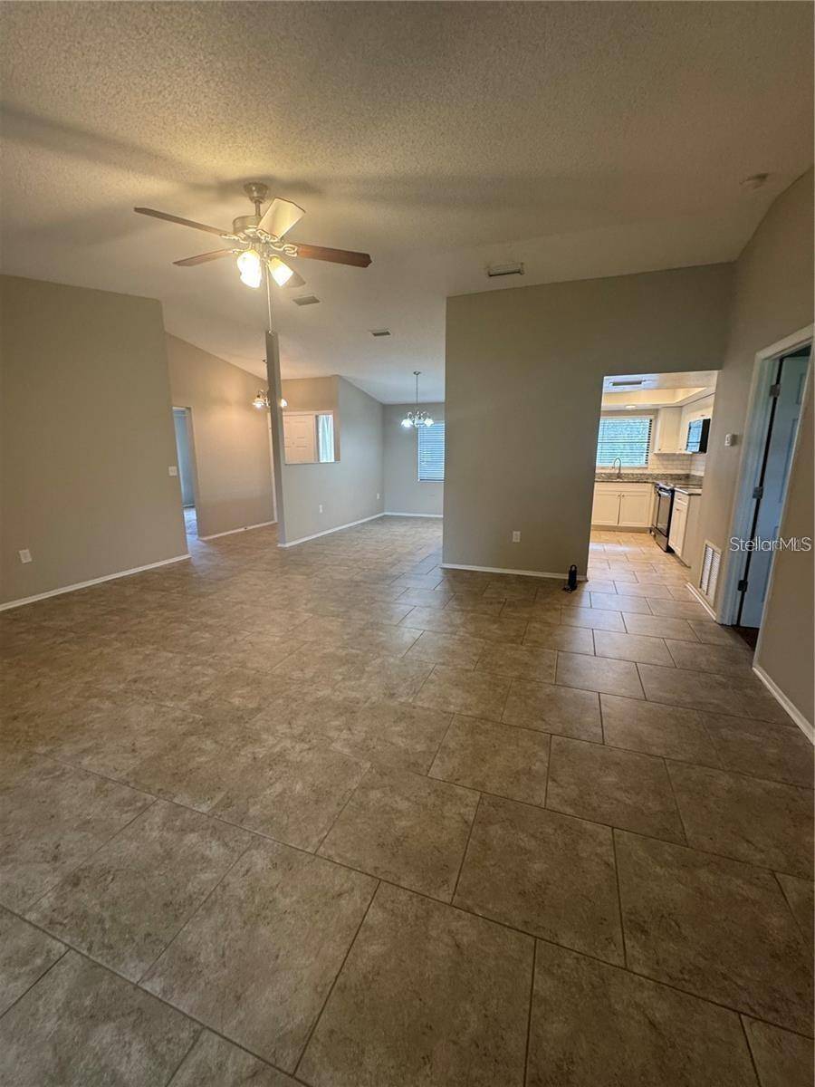 2475 WOOD OAK DR, Sarasota, FL 34232