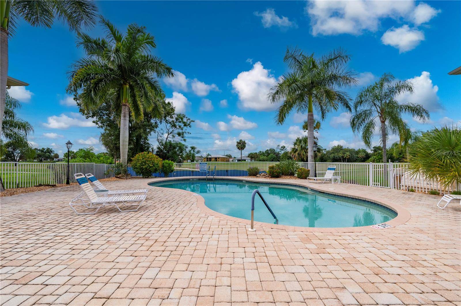 1295 SAXONY CIR #2106, Punta Gorda, FL 33983
